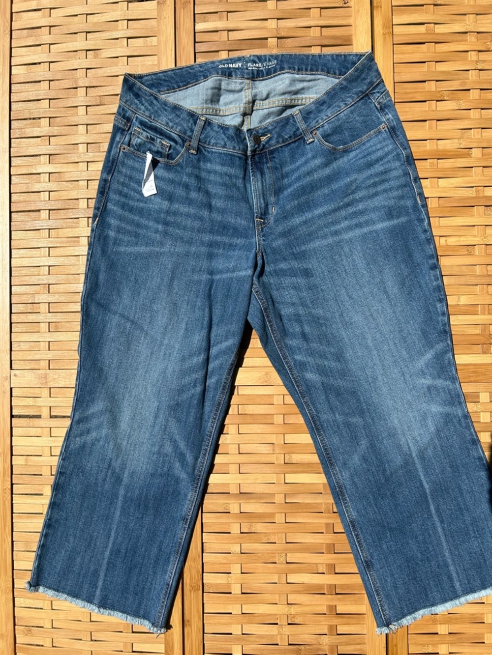 Old Navy Women's Medium Blue Straight Leg Jeans